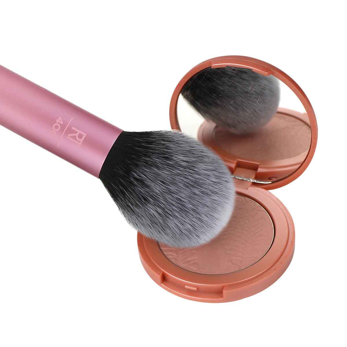 Real techniques blusher brush top