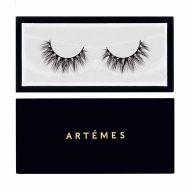 artemes lights out lashes