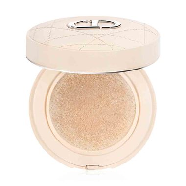 بودرة Dior Forever Cushion 