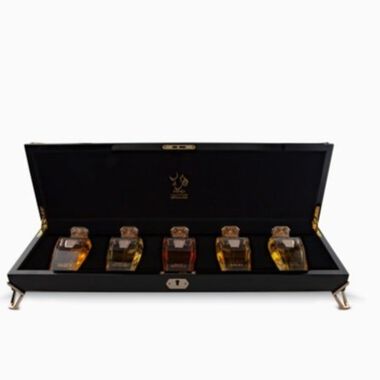 hind al oud gift box royal precious collection option 6