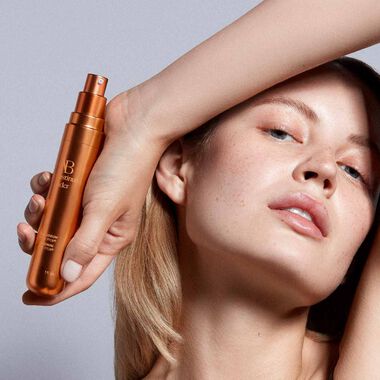 The Serum Nomad Refill 30ml faces the serum nomad refill 30ml